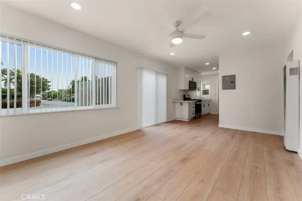 241 Costa Mesa St, Unit A, Costa Mesa, CA 92627