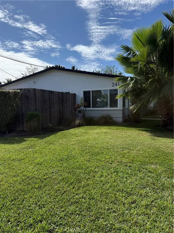 241 Costa Mesa St, Unit A, Costa Mesa, CA 92627