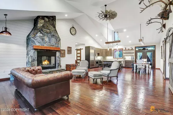 7841 W Sun Ridge CIR, Wasilla, AK 99623