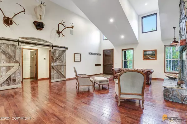 7841 W Sun Ridge CIR, Wasilla, AK 99623