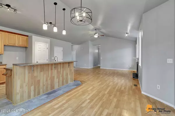 6201 S Settlers Bay DR, Wasilla, AK 99623