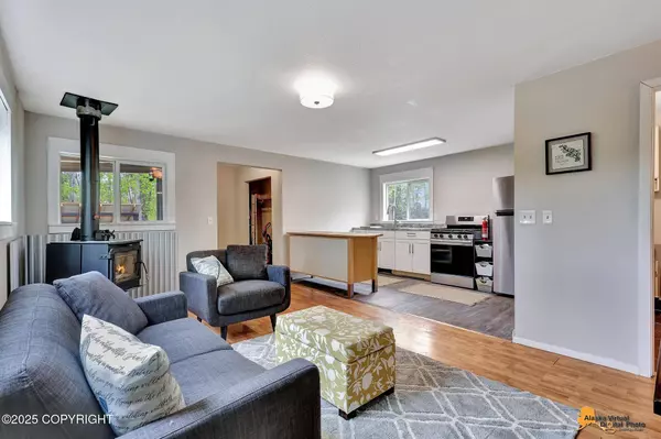 5760 W Raspberry LOOP, Wasilla, AK 99623