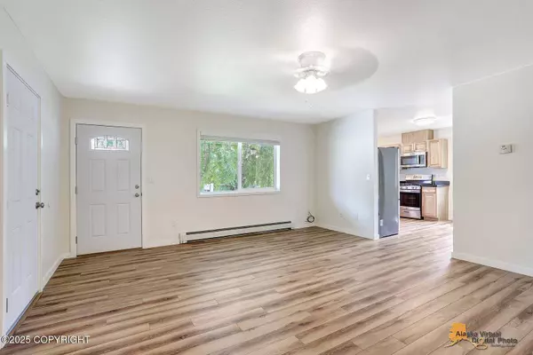 566 N Alaska ST, Palmer, AK 99645