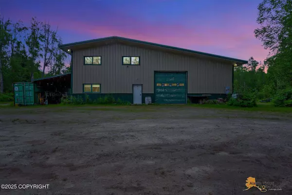 15120 Mercedes DR, Talkeetna, AK 99676