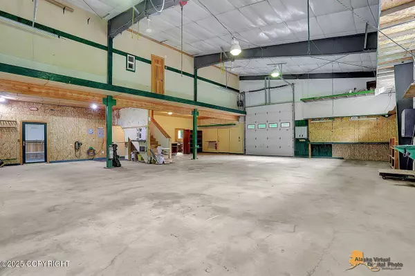 15120 Mercedes DR, Talkeetna, AK 99676