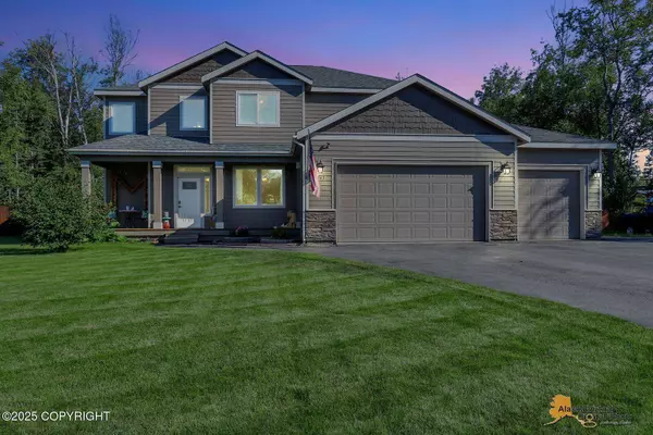 7943 E Wolf Creek RD, Wasilla, AK 99654