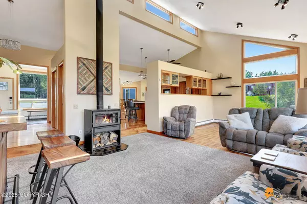 7245 Waldron Cove CT, Palmer, AK 99645