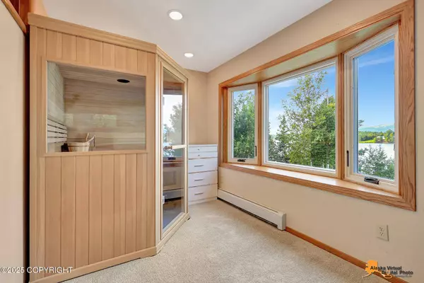 7245 Waldron Cove CT, Palmer, AK 99645