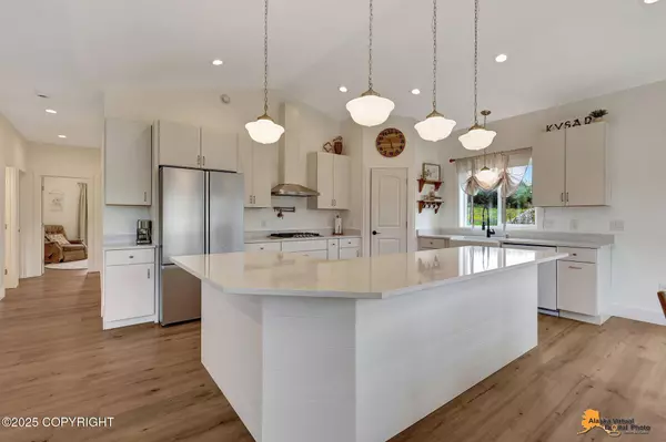 11879 E Apple CIR, Palmer, AK 99645