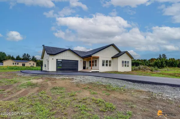 11879 E Apple CIR, Palmer, AK 99645