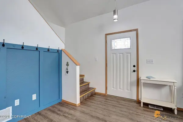 6981 W Cambridge DR, Wasilla, AK 99623