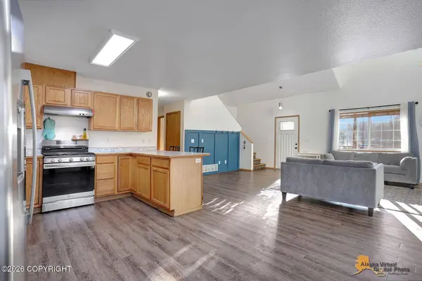 6981 W Cambridge DR, Wasilla, AK 99623