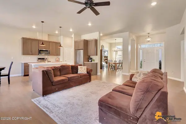 6047 E Sun Crest DR, Wasilla, AK 99654