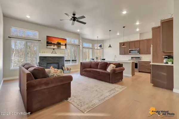 6047 E Sun Crest DR, Wasilla, AK 99654