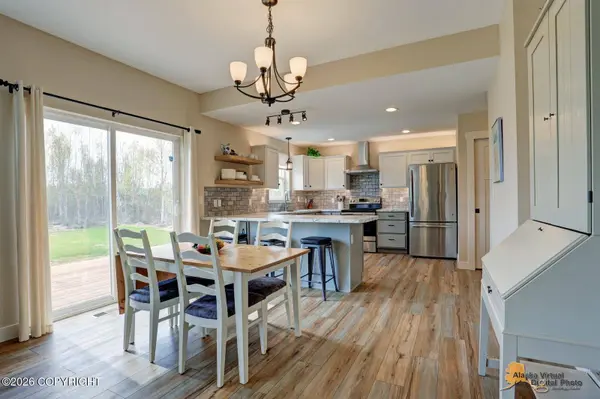 3066 S Lions CIR, Big Lake, AK 99652