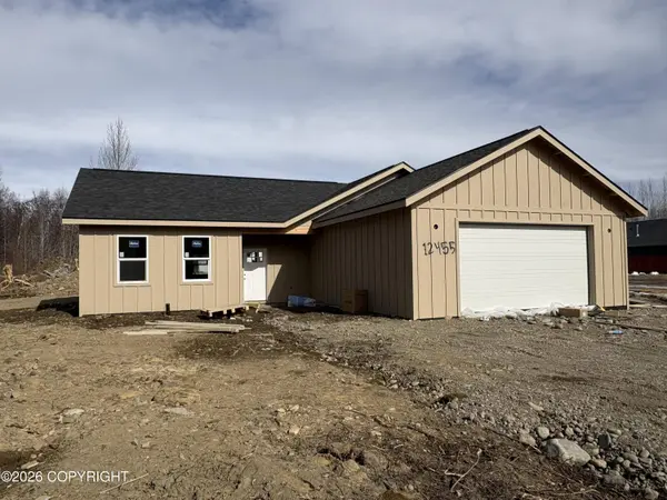 12455 E Soapstone RD, Palmer, AK 99645