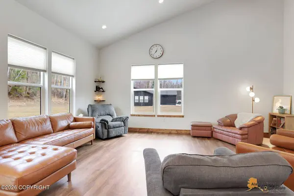 8398 N Onondaga ST, Palmer, AK 99645