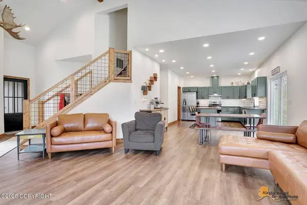 8398 N Onondaga ST, Palmer, AK 99645