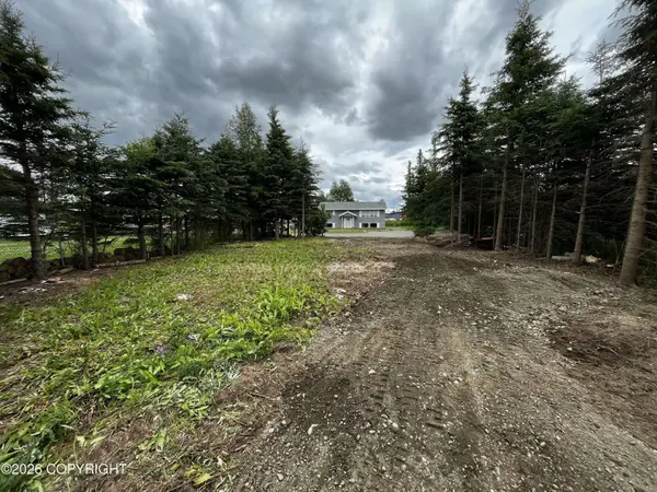 1227 Lilac LN, Kenai, AK 99611