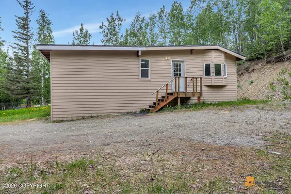 6061 E Pike AVE, Wasilla, AK 99654