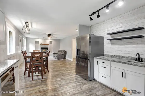 1100 N Retreat AVE, Palmer, AK 99645