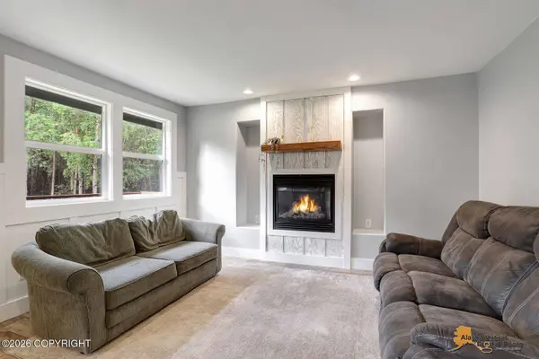 1100 N Retreat AVE, Palmer, AK 99645