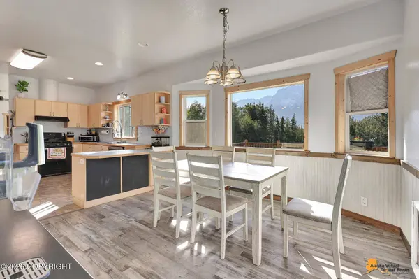 14086 E Doc Mckinley AVE, Palmer, AK 99645
