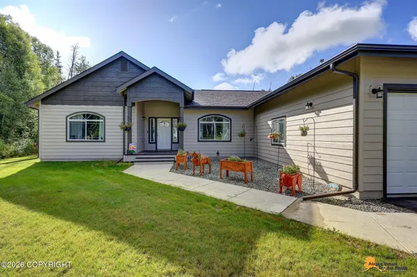 4450 W Murray DR, Wasilla, AK 99623