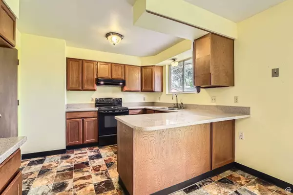 4758 S MOCHA DR W, Taylorsville, UT 84129