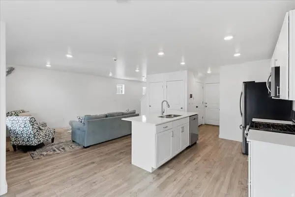 1034 E JACK DR, Saratoga Springs, UT 84045