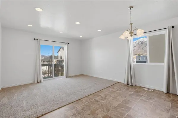 1218 N MOONLIGHT DR, Elk Ridge, UT 84651