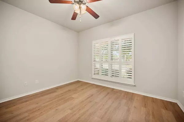 1449 Elkford Lane, Fort Worth, TX 76247