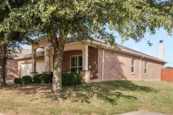 1449 Elkford Lane, Fort Worth, TX 76247