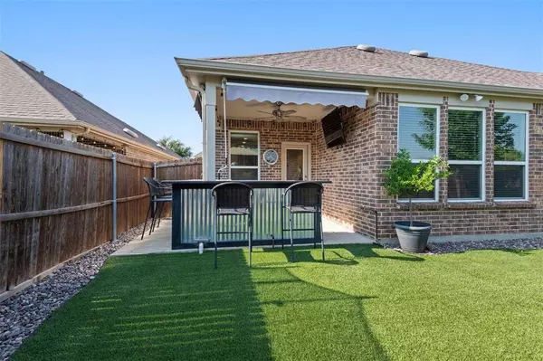 6516 Roaring Creek, Denton, TX 76226