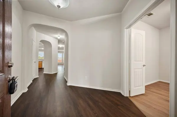 1449 Elkford Lane, Fort Worth, TX 76247