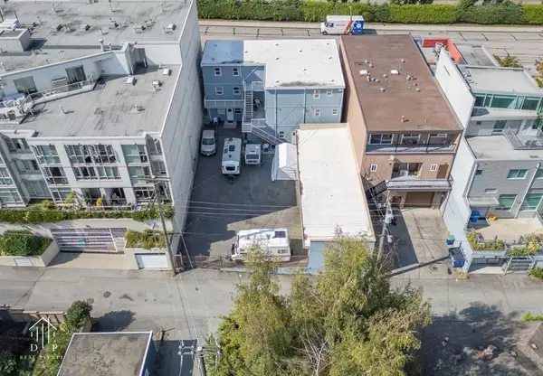 Vancouver, BC V5V 4H4,4824 Fraser St