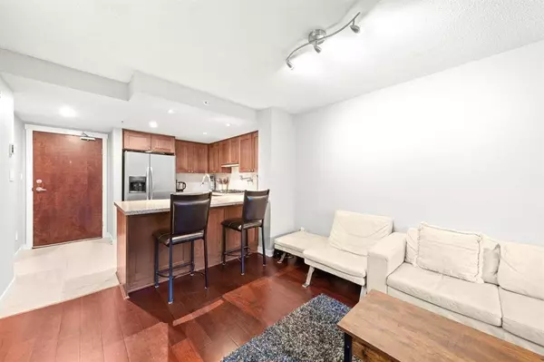 9373 Hemlock DR #120, Richmond, BC V6Y 0A9