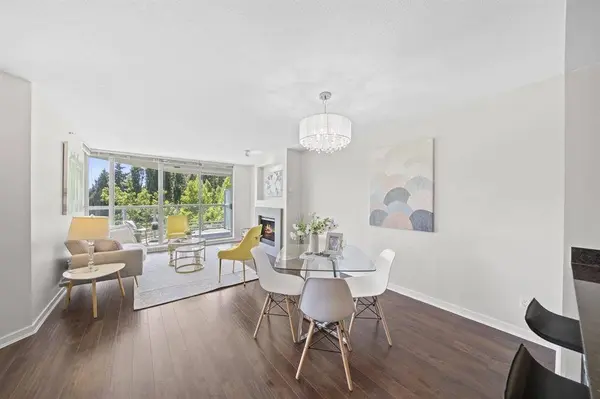 9371 Hemlock DR #327, Richmond, BC V6Y 4K6
