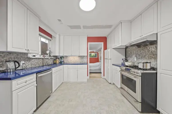 1020 E 53rd AVE, Vancouver, BC V5X 1J6