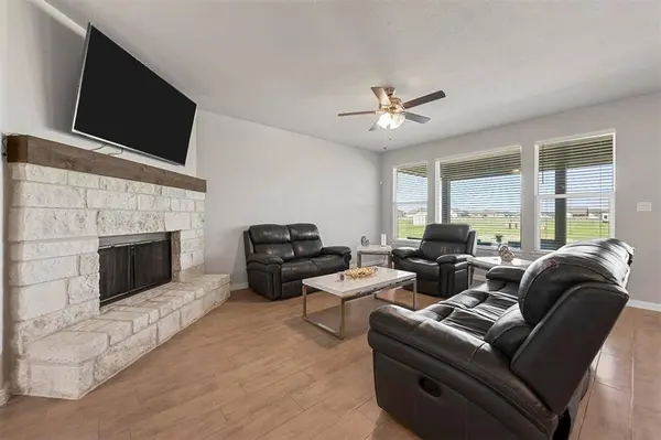 185 Chester Road, Springtown, TX 76082