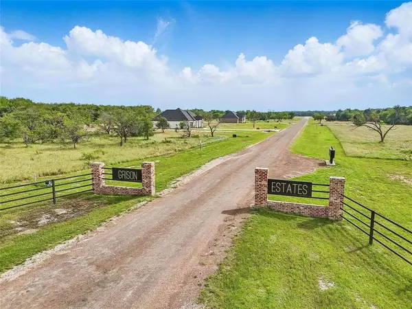 1152 Grison Circle, Corsicana, TX 75109