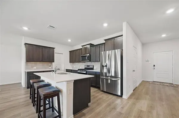 312 Duke Court, Fate, TX 75189