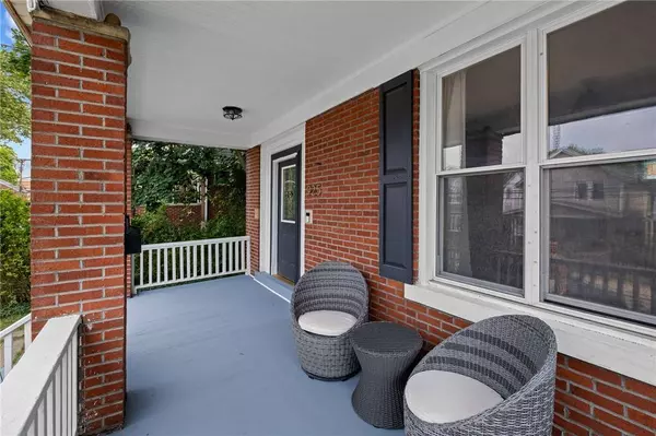 925 Fordham Ave, Brookline, PA 15226