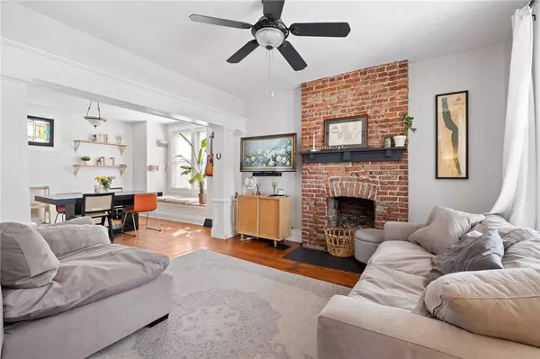 925 Fordham Ave, Brookline, PA 15226