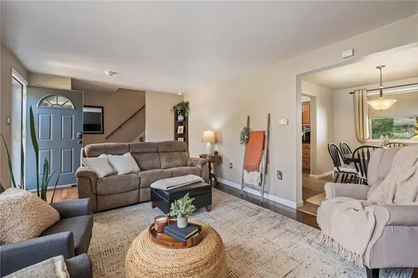 317 Pine St, Zelienople Boro, PA 16063