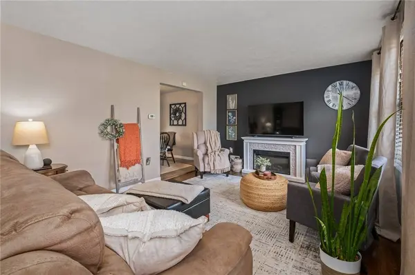 317 Pine St, Zelienople Boro, PA 16063