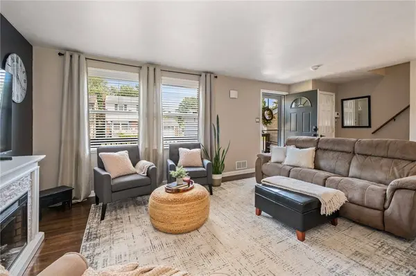 317 Pine St, Zelienople Boro, PA 16063