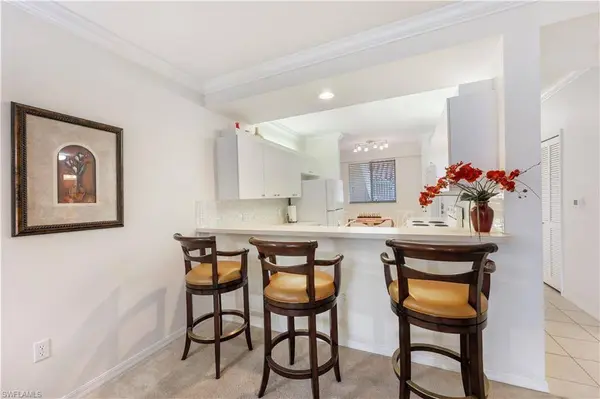 431 Valerie WAY #103, Naples, FL 34104