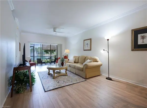 431 Valerie WAY #103, Naples, FL 34104