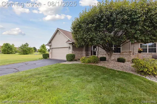 2318 Crossings Circle, Davison, MI 48423